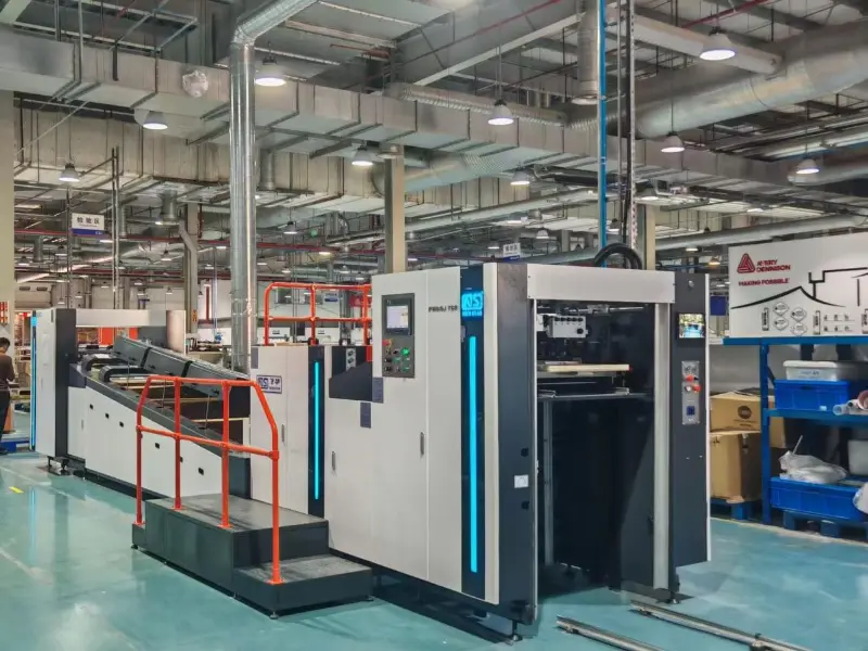 New Star makina berria FHSGJ-760 Abiadura handiko automatiko osoa / Lekuko Bernizetarako Makina Indonesiako bezeroari entregatu zaio.